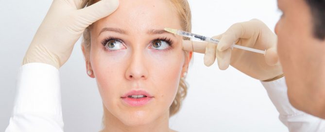 Stirnfalten mit Botox in Duisburg behandeln